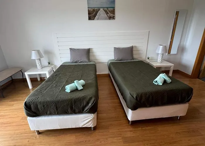 Sunny Baleal Guesthouse